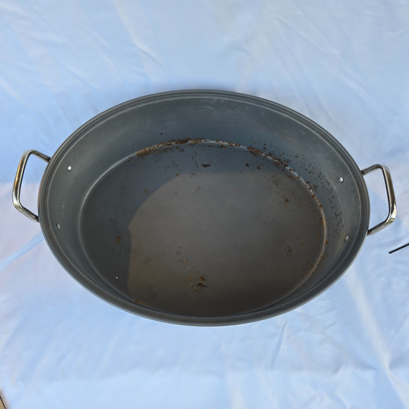 Tools of the Trade Dome Roaster 17" x 14" x 13" - Picture 7 of 16